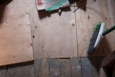 Fix Cracks and Holes!